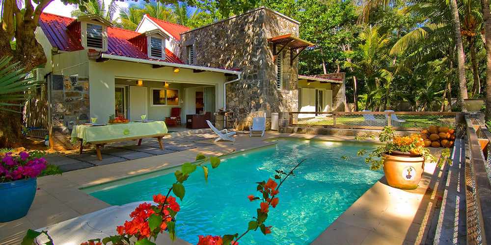 Villa 2832 — Luxury villa for rent in Surinam