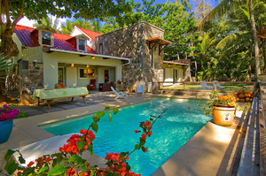 Villa 2832 — Luxury villa for rent in Surinam